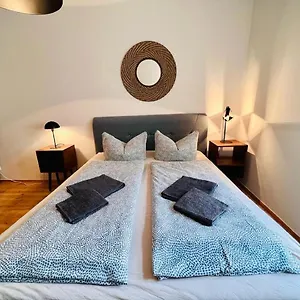 https://alte-schonhauser-lux.find-berlin-hotels.com