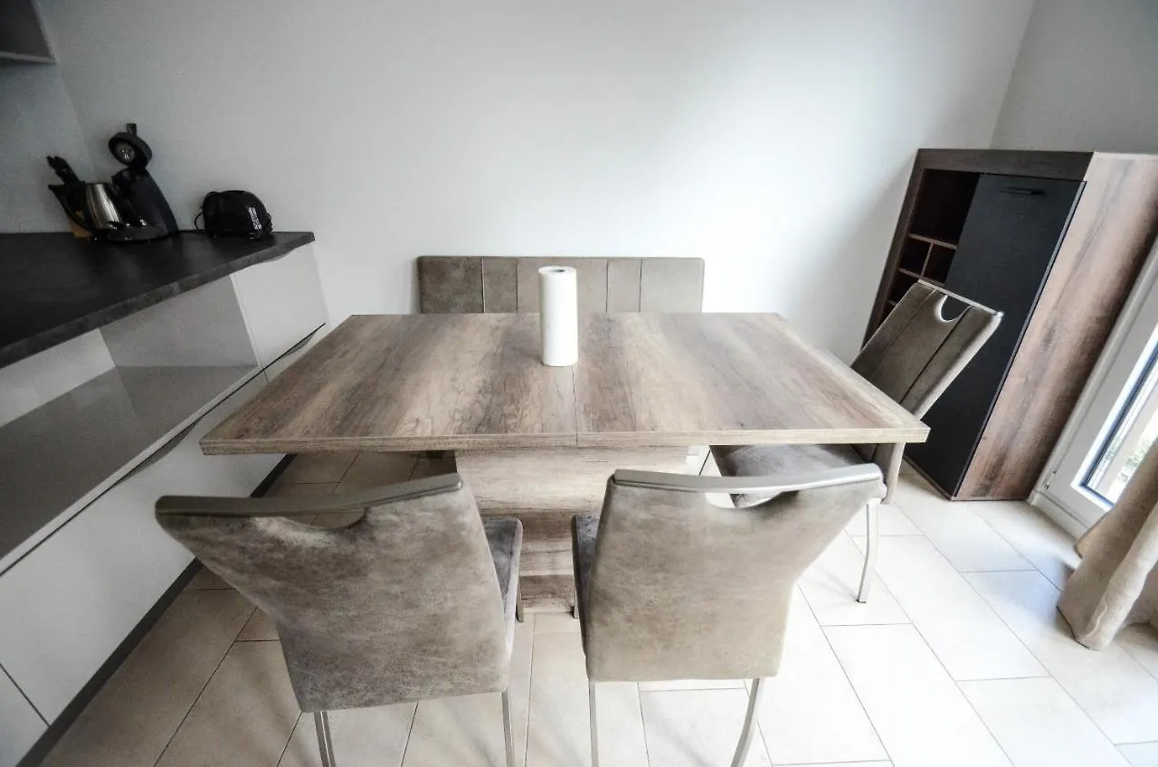 Appartamento Hochwertig Im Herzen Stuttgarts